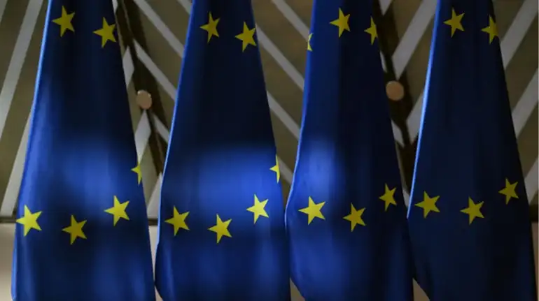 Євросоюз готує жорсткий пакет: під санкціями понад 20 банків РФ і газопроводи