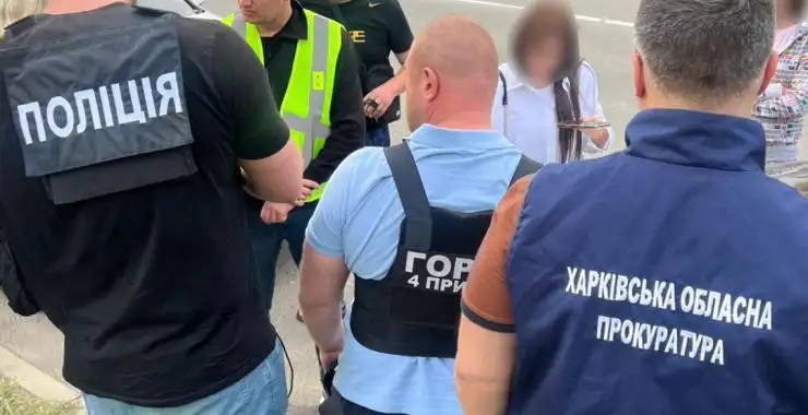Фіктивний шлюб за $6000: у Харкові викрили схему втечі чоловіків за кордон