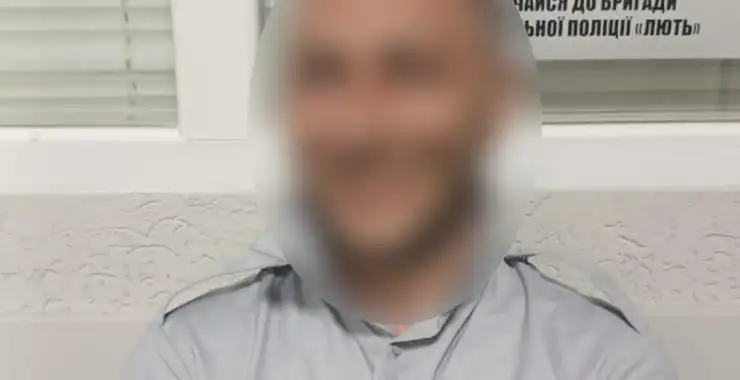 П’яний чоловік відкрив стрілянину з автомата біля дитячого майданчика на Харківщині